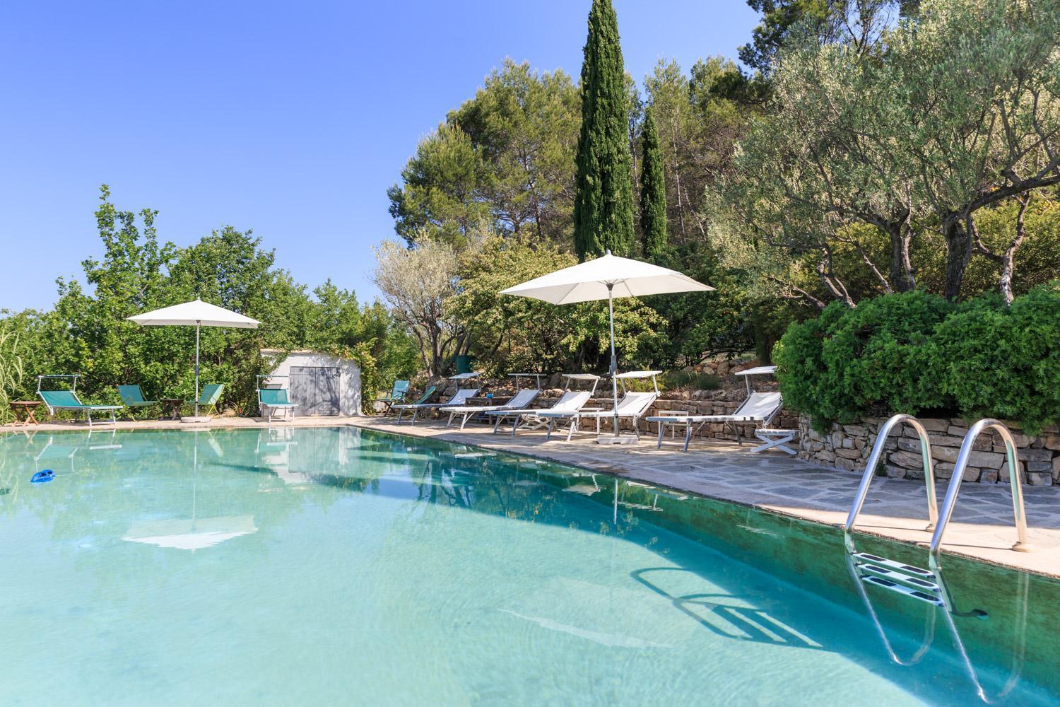 Domaine du Clos d'Alari Saint-Antonin-du-Var Extérieur photo